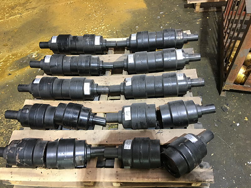 Track Dozer Top Roller D355c-3 Carrier Roller Upper Rollers for Undercarriage Parts