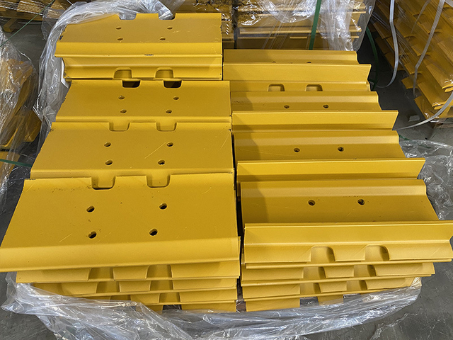 Shantui Bulldozer Track Shoes for SD13 SD16 SD22 SD23 SD32 SD42 Dozer Crawler Track Pads Track Shoe Track Plate